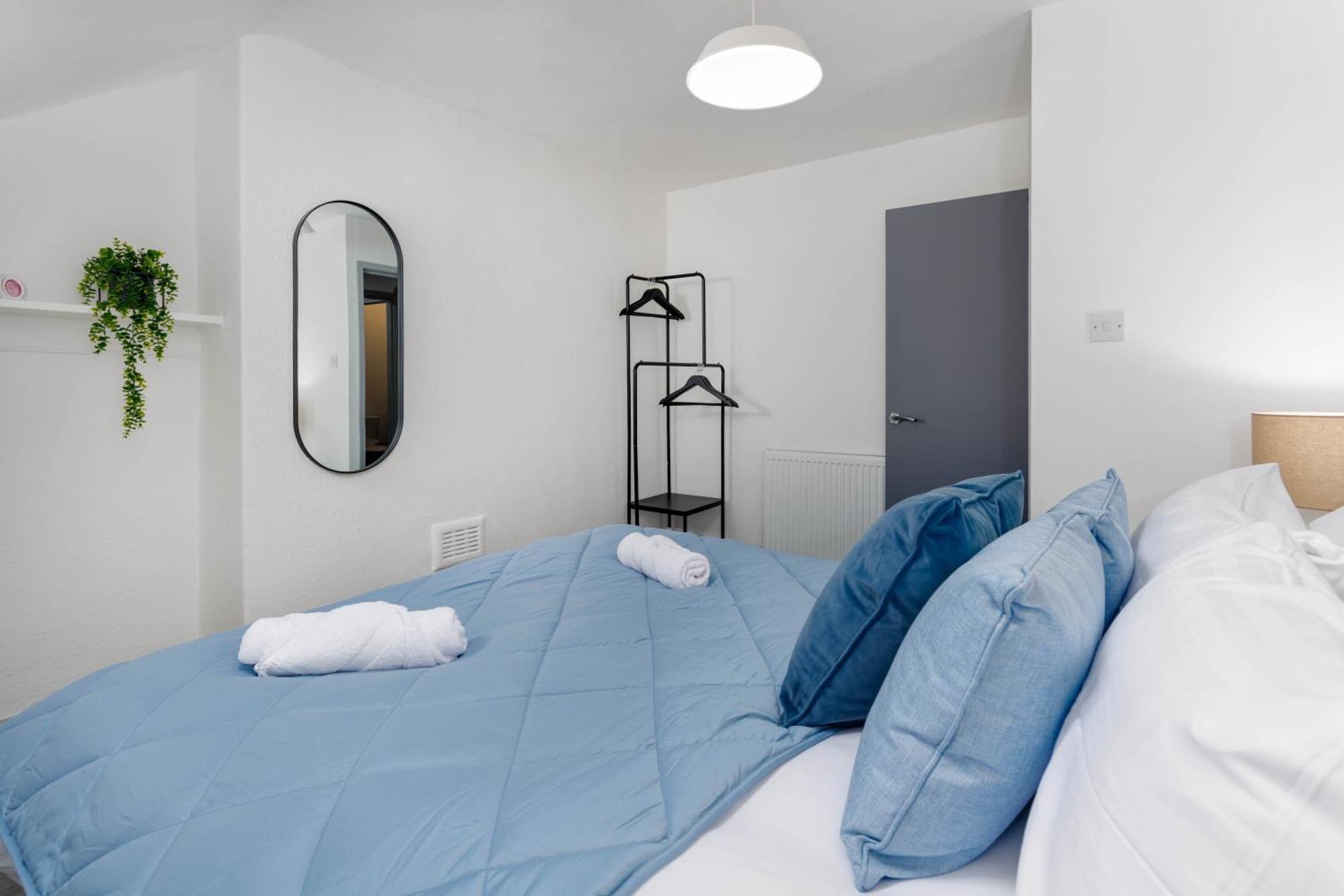 Newly Renovated In - Extended